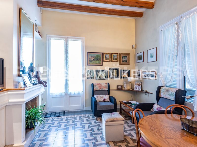 Foto a73cad58-a9d2-47c5-b712-fc382c4f83d1. Casa amb calefacció aparcament a Capellades