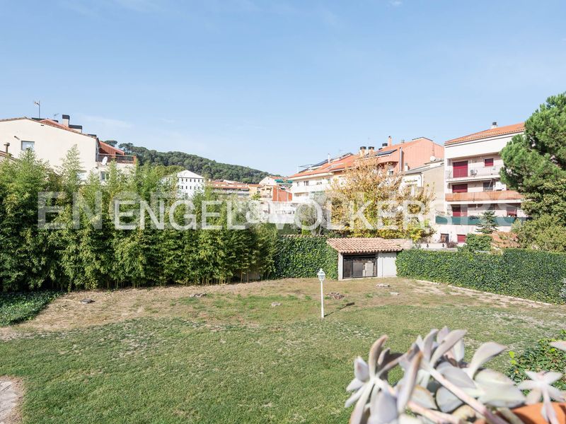 Foto dcfa1ca8-0f22-4371-8024-cf746251ea53. Casa amb calefacció aparcament a Capellades
