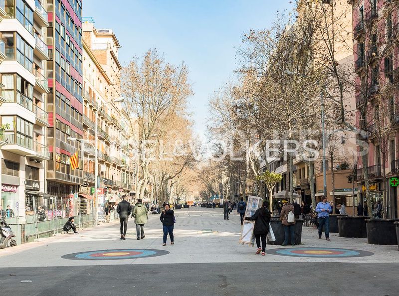 Foto e618aeb0-140a-495f-9459-f58340b8a012. Pis amb calefacció a Raval Barcelona