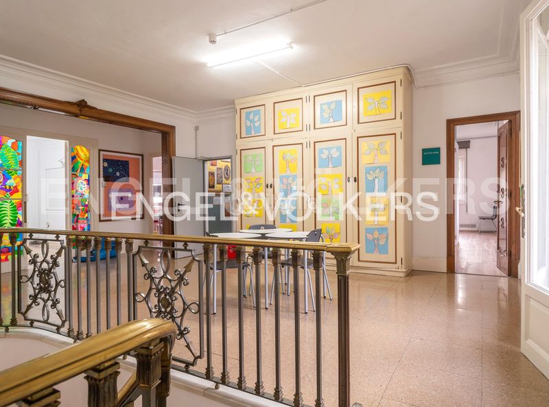 Foto 421f4edb-6257-43c2-b17a-8ada0ba308ef. Casa amb calefacció a Pedralbes Barcelona