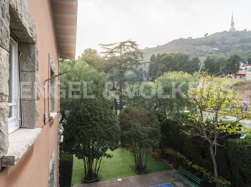 Foto 62a669ae-1b57-4149-96ff-d3848ce4de22. Casa amb calefacció a Pedralbes Barcelona