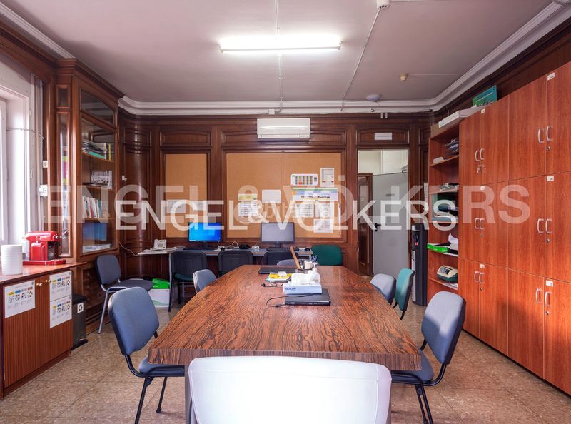 Foto b2097287-6498-4394-b50e-de9aebb50df1. Casa amb calefacció a Pedralbes Barcelona