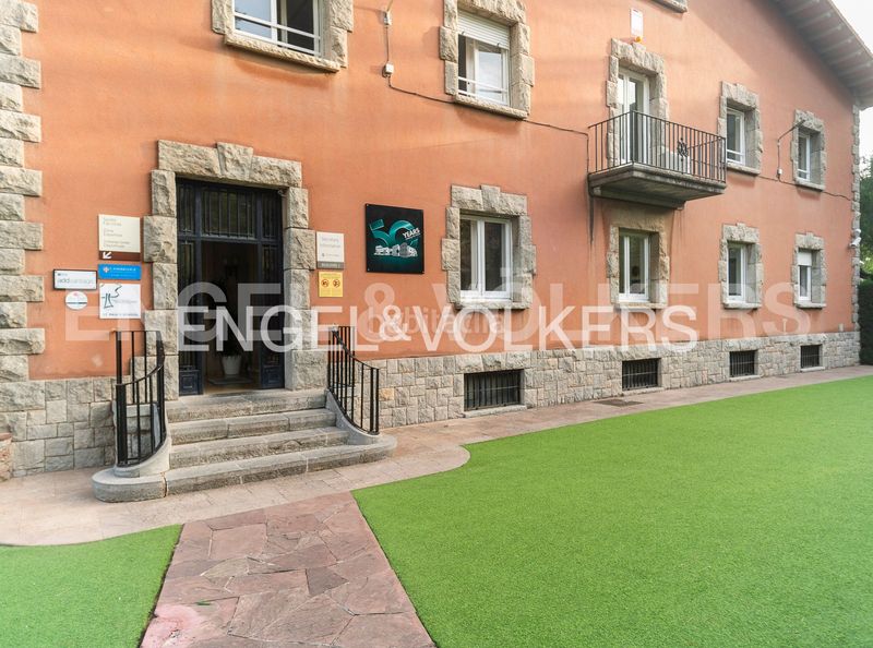 Foto c15707ca-8889-4789-9d17-8dff10e91017. Casa amb calefacció a Pedralbes Barcelona