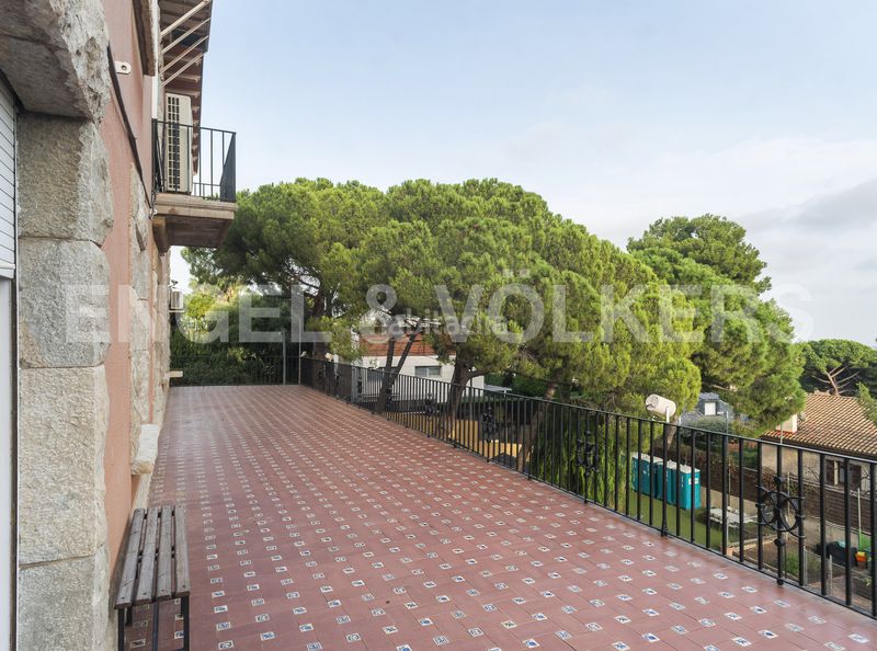 Foto cdd5e4cb-ab13-461f-bbf3-ac49323871eb. Casa amb calefacció a Pedralbes Barcelona