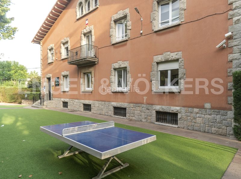 Foto efca8211-63c8-42ed-bd12-7dcc11b0e568. Casa amb calefacció a Pedralbes Barcelona