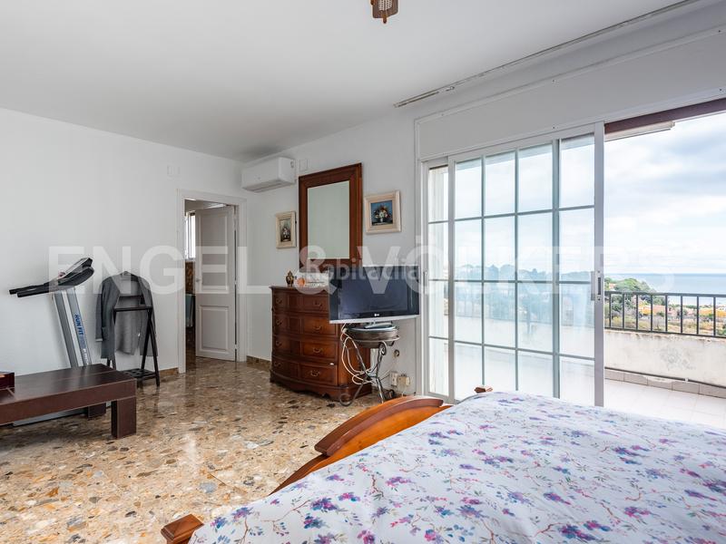 Foto 05c3f10d-7c4e-4d4c-a7a7-568a461a04d2. House with heating parking pool in Urbanitzacions Arenys de Mar