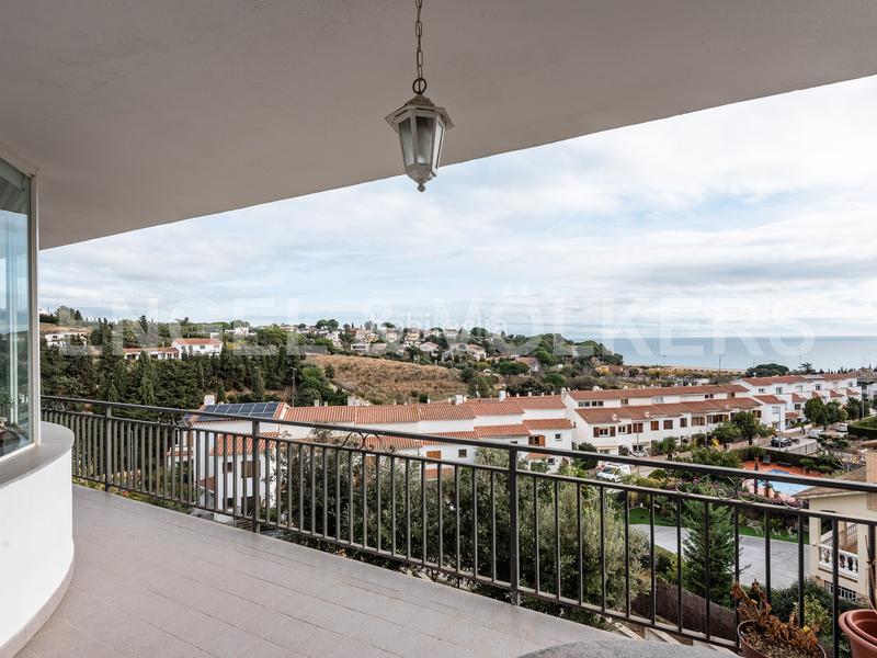 Foto 1455290c-e790-487d-bf1b-2dd99e7bdd45. House with heating parking pool in Urbanitzacions Arenys de Mar