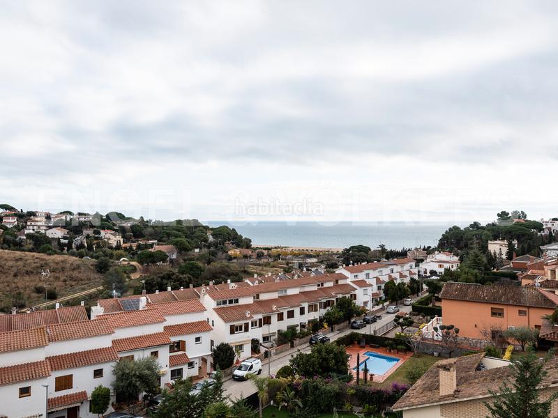 Foto f931226d-b598-40e9-be33-a7b09d5daf3a. House with heating parking pool in Urbanitzacions Arenys de Mar