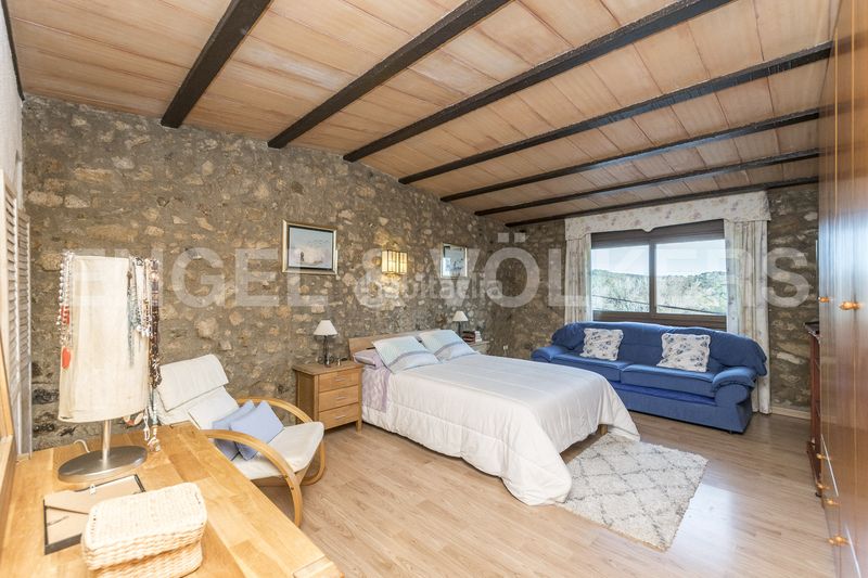 Foto 76251378-2274-4ba0-86f2-cc5a8c71ff82. Casa amb calefacció a Palafolls