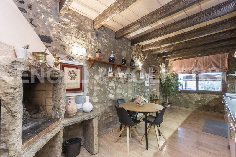 Foto c2c41f34-b636-4f18-9dba-d57040b29c7e. Casa amb calefacció a Palafolls