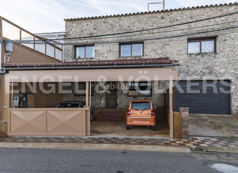 Foto f6ad4199-cb53-48fb-bdbb-9daee048ba98. Casa amb calefacció a Palafolls
