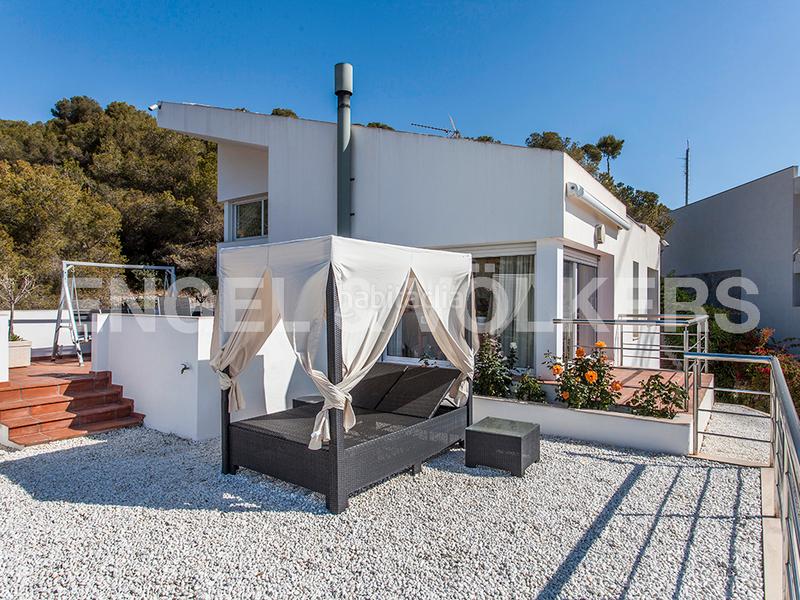 Foto 0a5ad450-e22e-49be-b706-6229763bb8cf. Casa con riscaldamento parcheggio piscina in Can Girona - Terramar - Vinyet Sitges