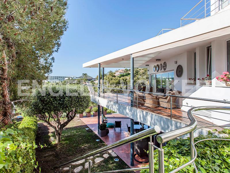 Foto 6bf2449e-2ad9-4c1d-a168-2247bf520712. Casa con riscaldamento parcheggio piscina in Can Girona - Terramar - Vinyet Sitges
