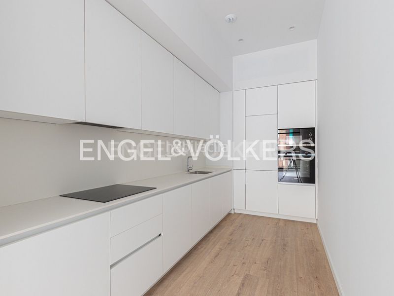 Foto ba0374d8-b9c8-456d-8e57-b72cdeefe8e4. Pis amb calefacció aparcament a Sagrada Família Barcelona