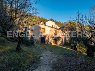 Masia  Can preses. Masía catalogada en sant andreu de la barca