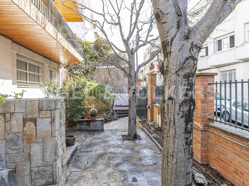 Foto 0f4ccd0d-1c7b-4f11-86eb-9cdc7464d9c1. Haus mit heizung parking pool in La Miranda-Can Candeler Sant Just Desvern