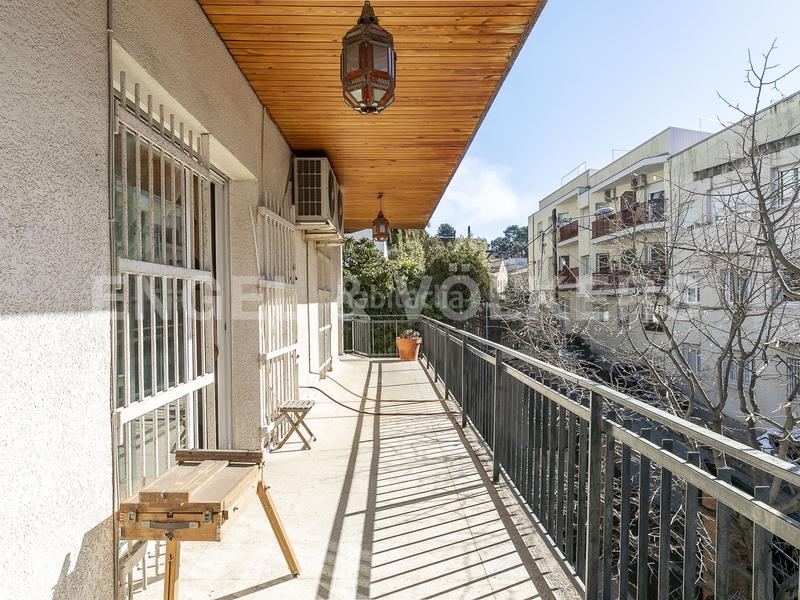 Foto eea791ca-29ec-46d1-96bc-db0b101bb0d4. Haus mit heizung parking pool in La Miranda-Can Candeler Sant Just Desvern