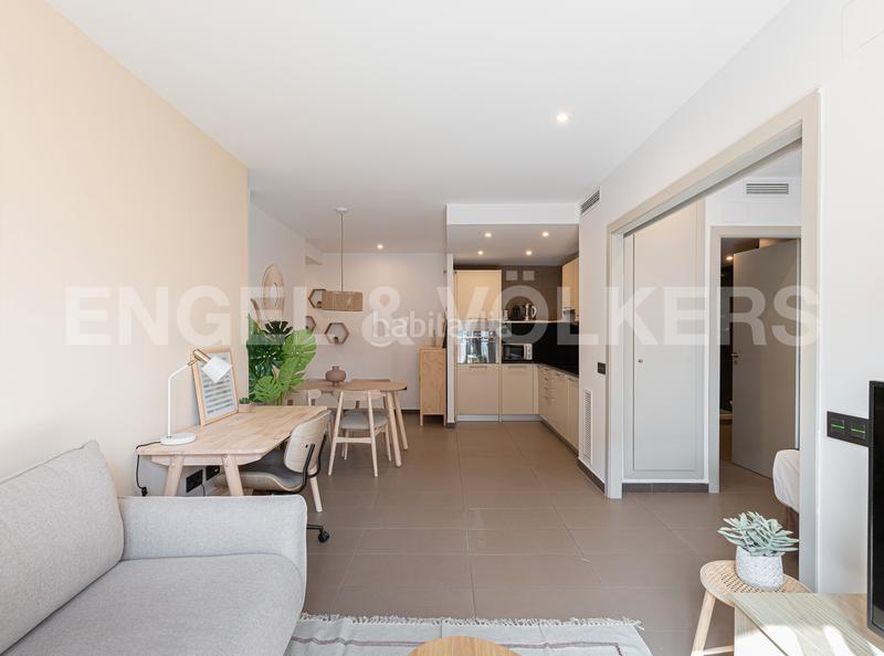 Foto 19e3bf89-2554-40c8-b755-136c3a0a1831. Rent apartment with heating in Pedralbes Barcelona