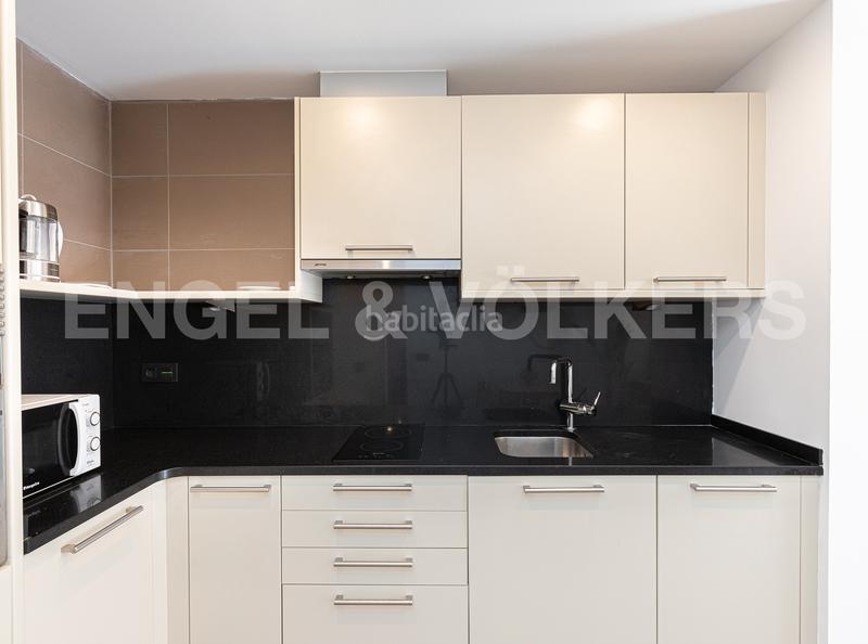 Foto 4d232f27-e541-458a-9e28-d2bc754bf6dd. Rent apartment with heating in Pedralbes Barcelona