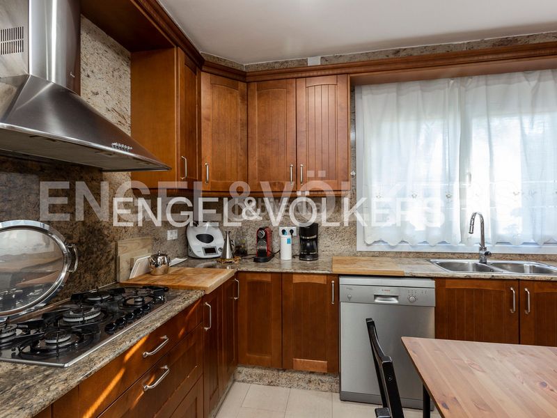 Foto d0c637ec-c011-47f3-913e-cb27bef323bb. Casa amb calefacció aparcament a Mediona