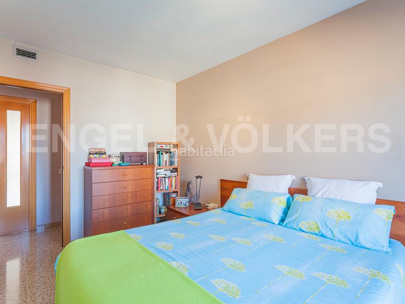 Foto 42f439aa-b2a9-451a-b7cd-c4db3e417d3d. Ático exclusivo ático dúplex con terraza, pinetons en Ripollet