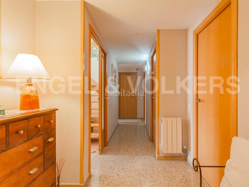 Foto 9591b4af-dfe1-4939-a75d-880696803ea1. Ático exclusivo ático dúplex con terraza, pinetons en Ripollet