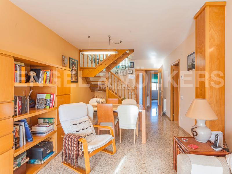 Foto 98d116af-50e4-4e61-ae36-e0f4eb4835eb. Ático exclusivo ático dúplex con terraza, pinetons en Ripollet