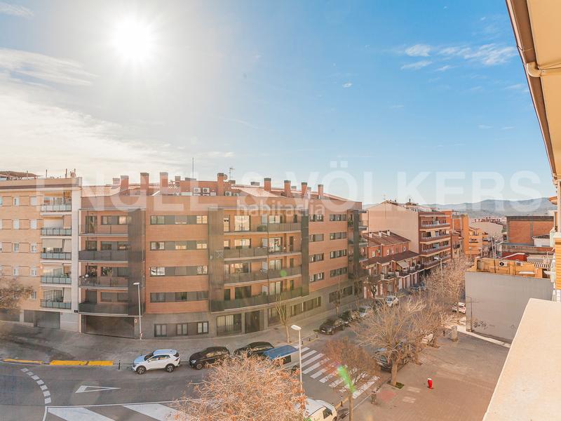 Foto bc5747f4-5433-4819-9b6d-4cf404521789. Ático exclusivo ático dúplex con terraza, pinetons en Ripollet