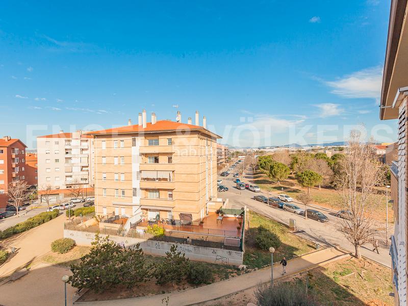 Foto ca194a16-6f12-46e0-8e30-fde040d453fe. Ático exclusivo ático dúplex con terraza, pinetons en Ripollet