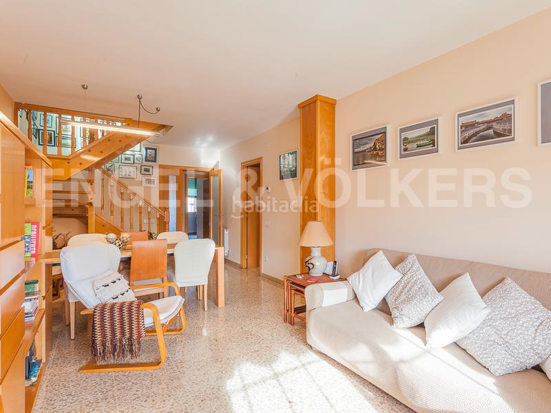 Foto ddedc06d-457a-4450-a980-854ab8ecf1f5. Ático exclusivo ático dúplex con terraza, pinetons en Ripollet