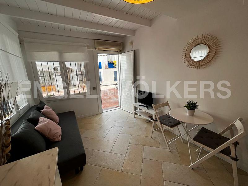 Foto 80dc5f36-e293-4d64-981b-fc490d4d9d65. Lloguer apartament amb calefacció a Aiguadolç - Sant Sebastià Sitges