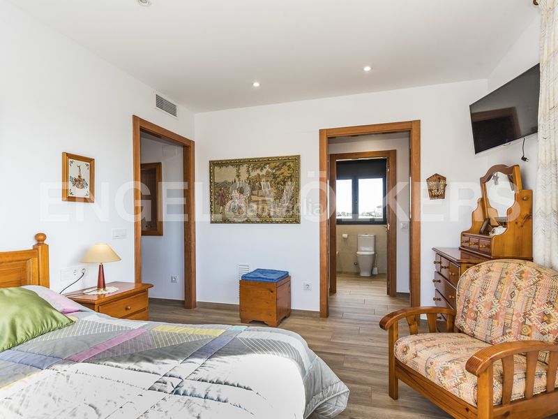Foto fde25195-b971-4061-9084-01b089c83b68. Casa amb calefacció aparcament piscina a Centre Vilassar de Mar