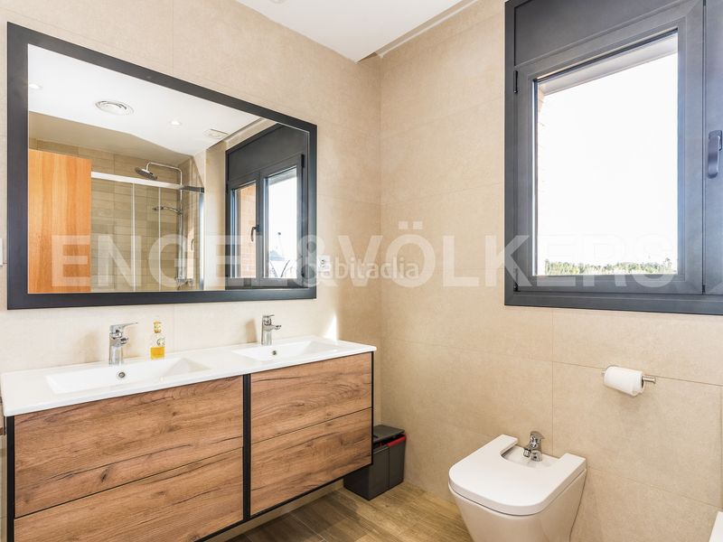 Foto ffef11d7-3ef5-45ff-a79e-6e381e6d34ee. Casa amb calefacció aparcament piscina a Centre Vilassar de Mar