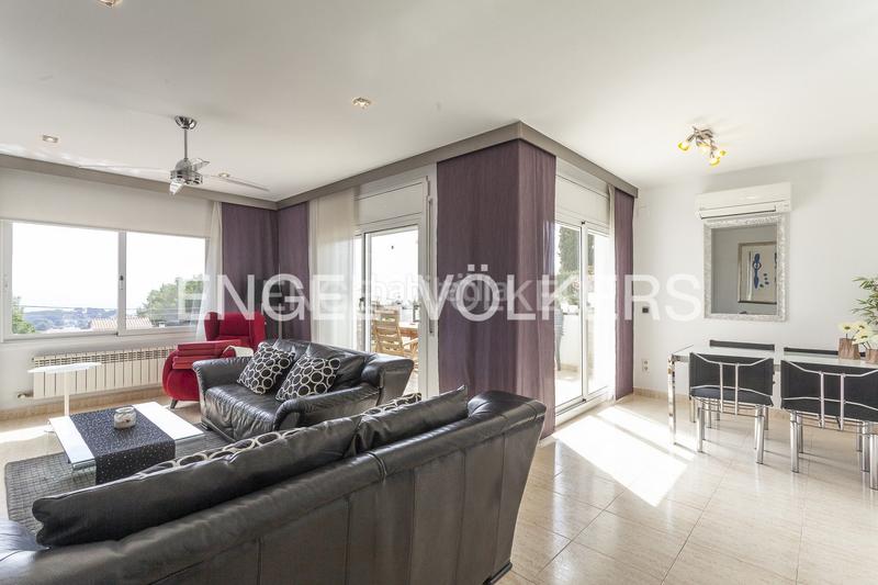 Foto 39b407ce-aca3-4687-b4a1-f9d18cfdcdaa. Casa  con excelentes vistas en buena ubicación en Cunit