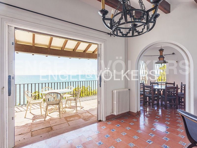 Foto 18b45ff0-b101-41e3-b004-b388a1e5b485. Casa amb calefacció aparcament a Aiguadolç - Sant Sebastià Sitges