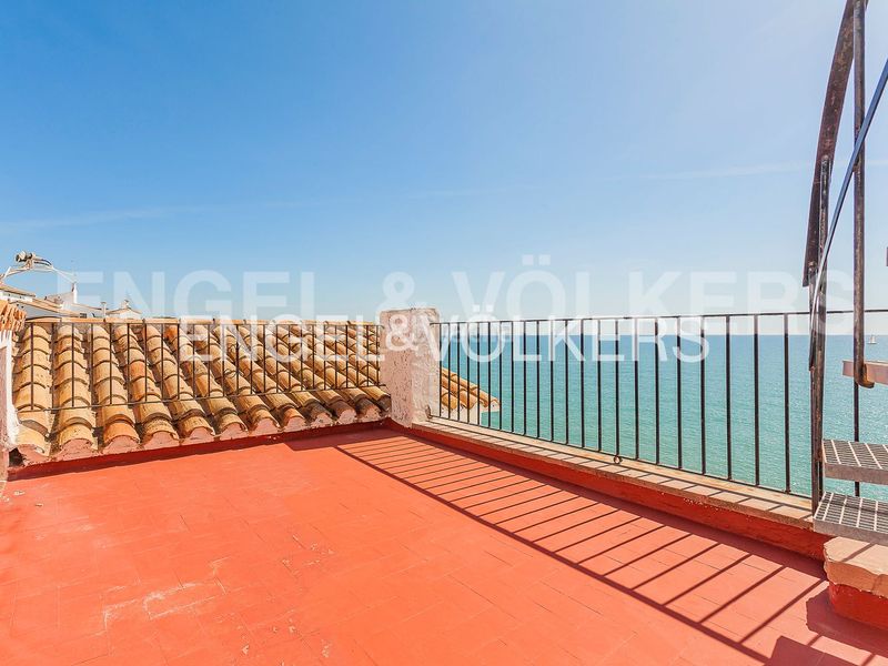 Foto 61c87e12-d267-4895-b2b6-81a5924cbbb2. Casa amb calefacció aparcament a Aiguadolç - Sant Sebastià Sitges