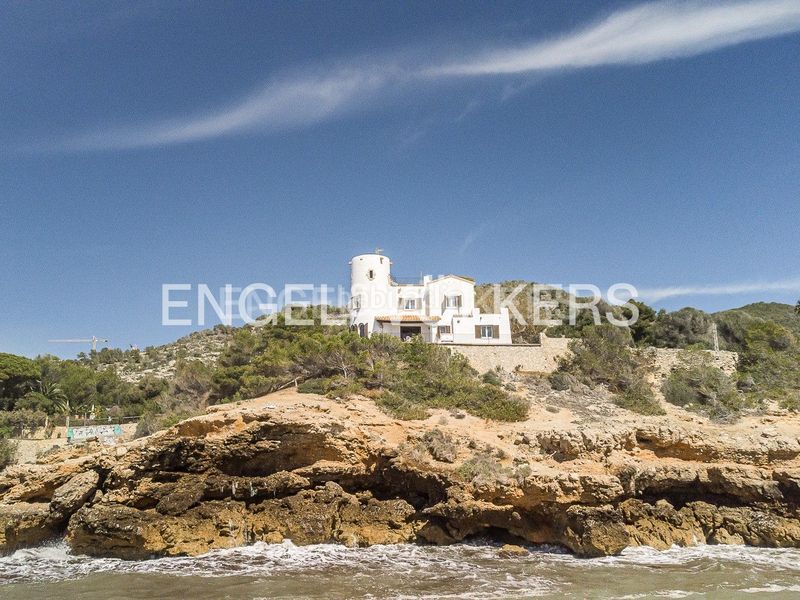 Foto 78ef7ea0-a2c2-4794-be8f-455cf76a0309. Casa amb calefacció aparcament a Aiguadolç - Sant Sebastià Sitges