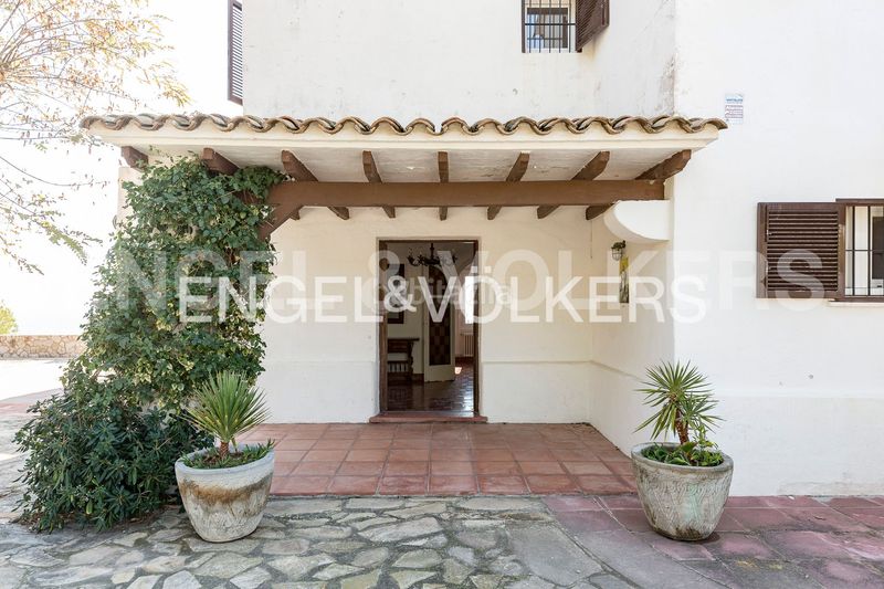 Foto 93e15ac8-a58c-41ec-bc61-fd657ce37127. Casa amb calefacció aparcament a Aiguadolç - Sant Sebastià Sitges