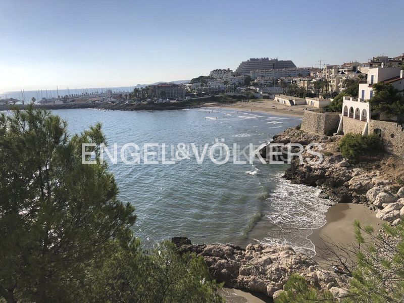Foto ab025f9e-e30a-4be7-b4d3-1955db459097. Casa amb calefacció aparcament a Aiguadolç - Sant Sebastià Sitges