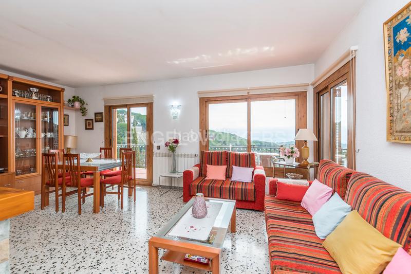 Foto 00a8e107-d19c-4b0a-a5f2-17b98c76c36a. Maison avec chauffage dans Arenys de Munt