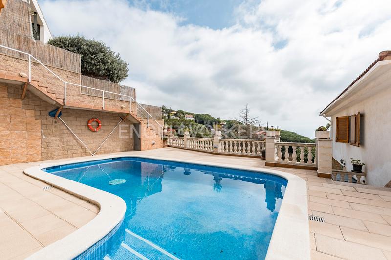 Foto 8f804aed-c7e1-4589-beb8-e8df8700c213. Maison avec chauffage dans Arenys de Munt