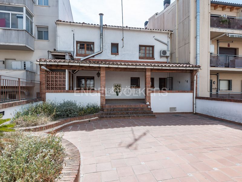 Foto 79d8f3f5-e7ac-4f80-8480-ff42f46ca638. Casa amb calefacció a Caldes de Montbui