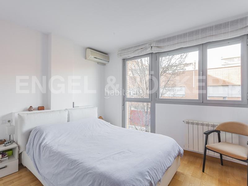 Foto 37f93ad5-e0e5-4e04-90a2-8289a0e313ff. Casa adosada espectacular casa adosada de ubicación única en Rubí