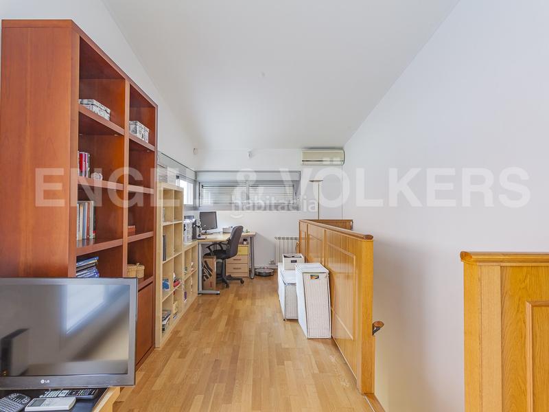 Foto 42c4e7c5-f13b-4508-84f0-a540ad2ee9c1. Casa adosada espectacular casa adosada de ubicación única en Rubí