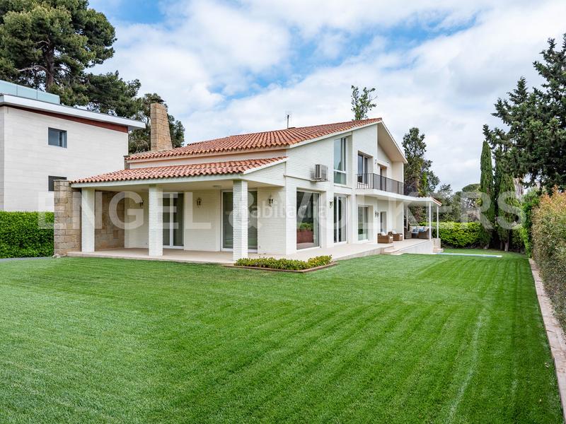 Foto 00f9cdb4-41f3-43a3-904a-8155f4d7457a. Alquiler casa chalet en Pedralbes en Pedralbes Barcelona