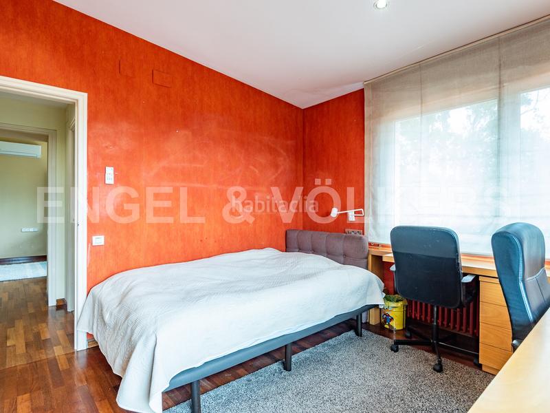 Foto 71766b48-ba15-47fa-a39e-5a446037cc7b. Miete haus mit heizung parking pool in Pedralbes Barcelona