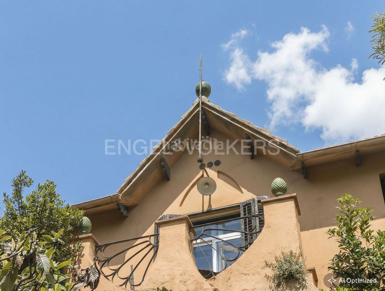 Foto 70442982-8ac6-487b-830d-f8e75fc40aed. Casa amb calefacció aparcament piscina a Vallvidrera - Tibidabo - Les Planes Barcelona