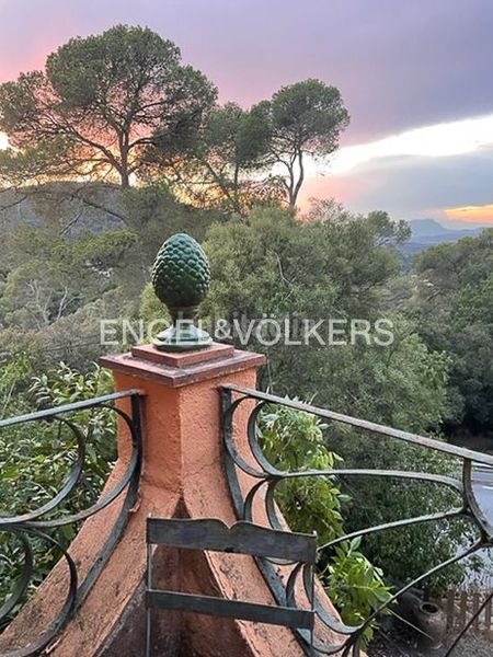 Foto b9e51982-9d10-46e5-a666-5db27e90ba01. Casa amb calefacció aparcament piscina a Vallvidrera - Tibidabo - Les Planes Barcelona