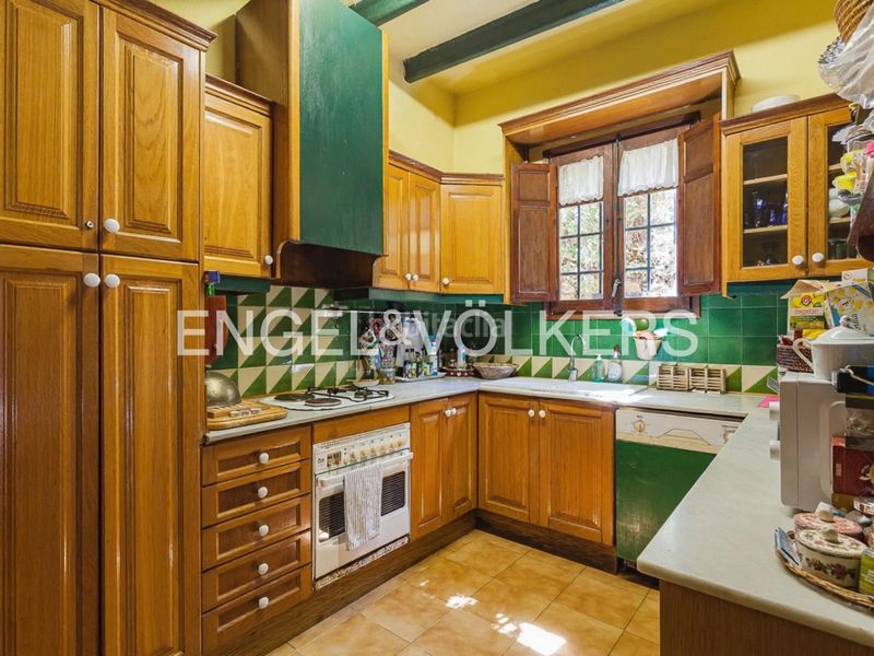 Foto e484e0f6-79b0-4dab-bdf3-fdd34456a388. Casa amb calefacció aparcament piscina a Vallvidrera - Tibidabo - Les Planes Barcelona