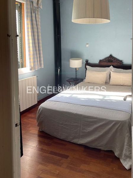 Foto e9a24995-aebb-4c6e-a09b-676eb61ef6f8. Casa amb calefacció aparcament piscina a Vallvidrera - Tibidabo - Les Planes Barcelona